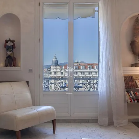 Palais Miramar Art Modern - Derniere Etages Vue - 75m De Confort - En Face Des Plages -wifi - Clim Apartament Cannes