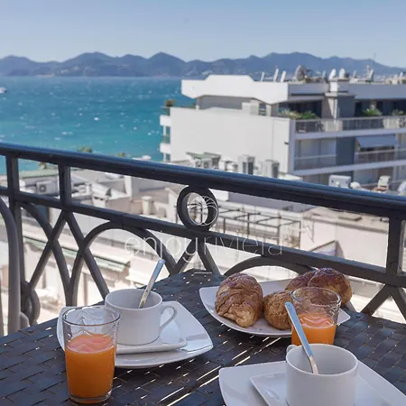 Palais Miramar Art Modern - Derniere Etages Vue - 75m De Confort - En Face Des Plages -wifi - Clim