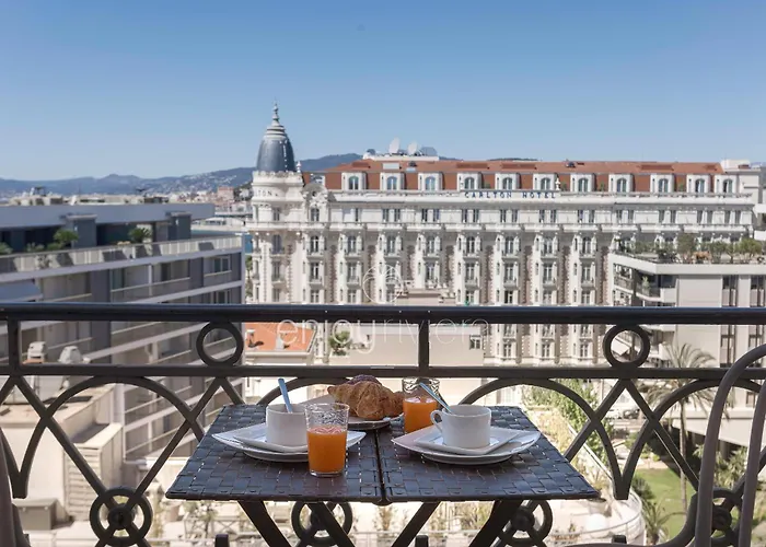 Palais Miramar Art Modern - Derniere Etages Vue - 75m De Confort - En Face Des Plages -wifi - Clim Apartament Cannes